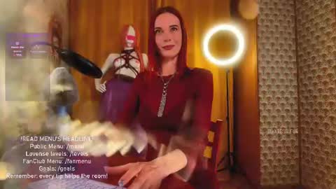 Snapshot of giantess_eva chatting on 07.30.26 Eva online show from 07.30.26