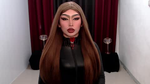 Gia X online show from 02.18.25