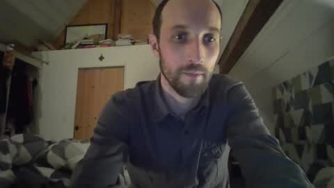 Snapshot of gib_xou chatting on 10.24.25 gib_xou online show from 10.24.25