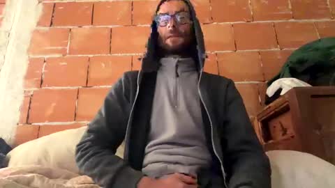 Snapshot of gicobest chatting on 01.30.25 Corrado online show from 01.30.25