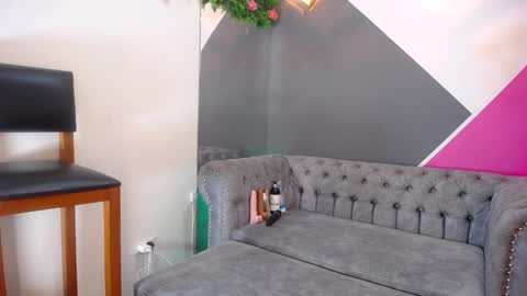 Snapshot of gigi_scott_ chatting on 11.03.25 GIGI STCOTT online show from 11.03.25