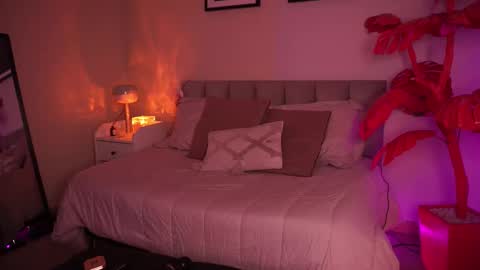 GIGI online show from 03.27.26