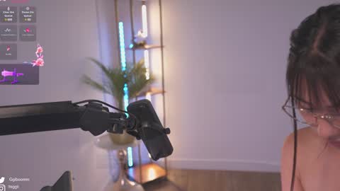 Snapshot of gigi_ulala chatting on 01.24.25 80 off in my OF gigipriv  online show from 01.24.25