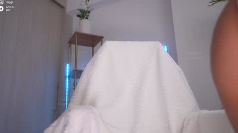 Snapshot of gigi_ulala chatting on 10.07.25 80 off in my OF gigipriv  online show from 10.07.25