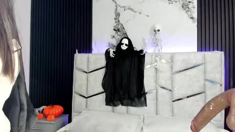 Gigi Doll online show from 10.31.25