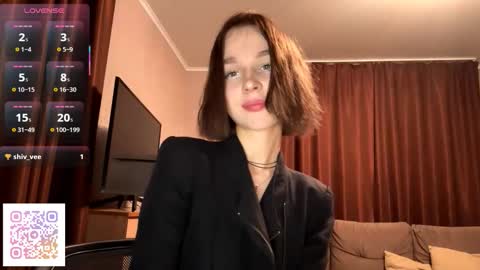 Molly online show from 10.22.25