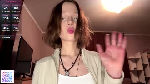 Molly online show from 12.17.25