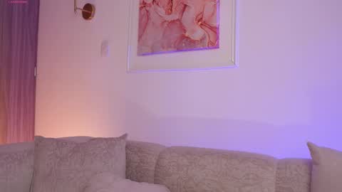 Snapshot of gigilee_ chatting on 02.26.25 GIGI online show from 02.26.25