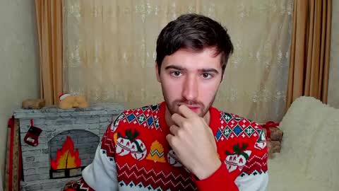 Snapshot of gilbertogonzales chatting on 12.21.24 gilbertogonzales online show from 12.21.24