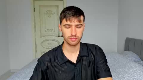 Snapshot of gilbertogonzales chatting on 09.19.25 gilbertogonzales online show from 09.19.25