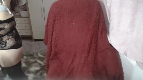 Gill Kelly online show from 09.18.25