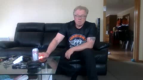 gimmmieoooo online show from 11.23.25