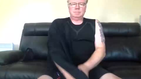 gimmmieoooo online show from 03.15.26