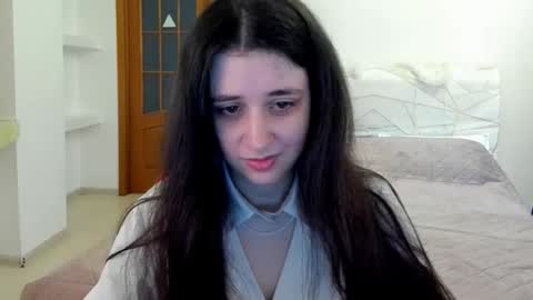 Kate online show from 04.19.26