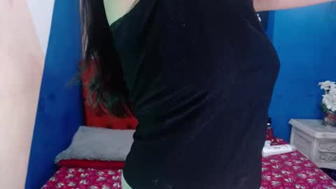 Snapshot of ginasailor chatting on 02.05.25 ginasailor online show from 02.05.25