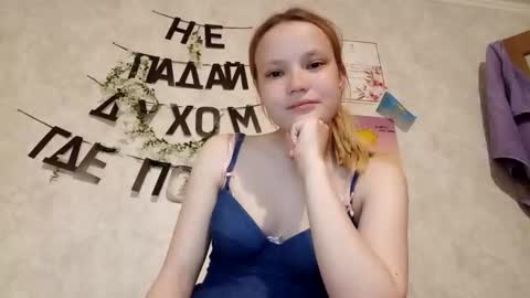 Snapshot of ginger_anna_est chatting on 05.22.26 Ginger Anna online show from 05.22.26