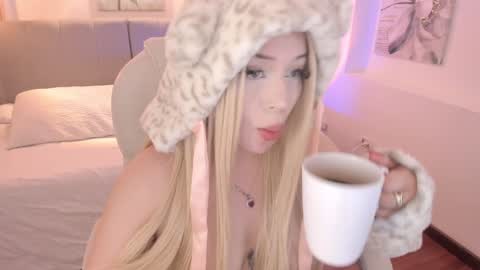 Snapshot of ginnywett chatting on 01.13.25 Kendall online show from 01.13.25