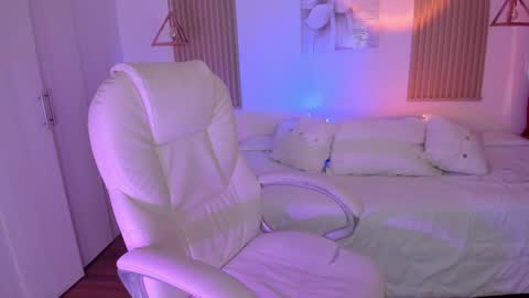 Snapshot of ginnywett chatting on 01.13.25 Kendall online show from 01.13.25