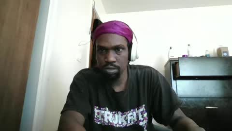 gino_crazy87 online show from 01.14.25