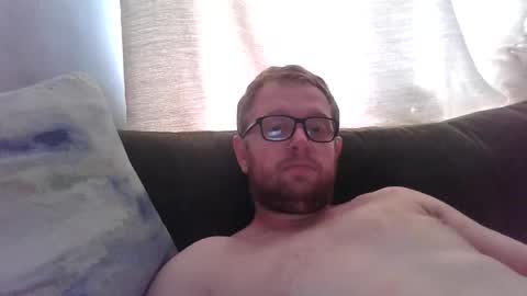 Snapshot of ginwood chatting on 06.24.26 ginwood online show from 06.24.26
