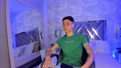 Snapshot of gio_carangi chatting on 02.18.26 Gio Carangi online show from 02.18.26