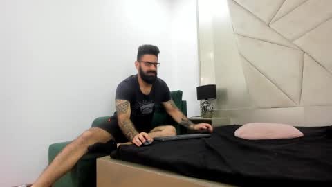 gio_lorenz online show from 09.11.25