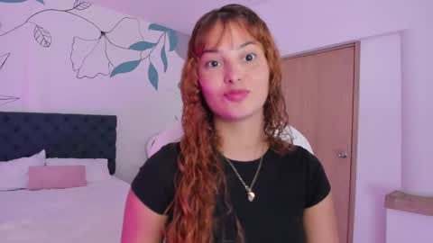 Snapshot of gio_palacios chatting on 01.10.25 Gio online show from 01.10.25