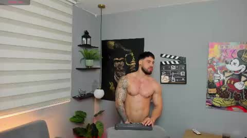 Snapshot of giorgio_leone2 chatting on 06.23.26 Giorgio leone online show from 06.23.26