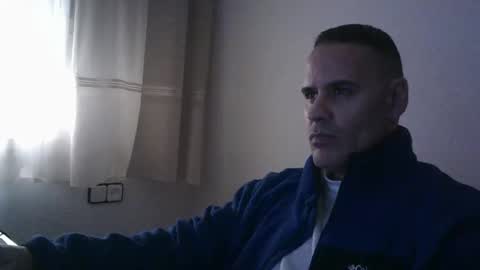 Snapshot of gioshadow chatting on 01.06.25 gioshadow online show from 01.06.25