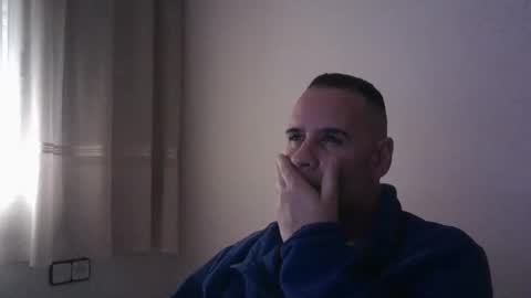 Snapshot of gioshadow chatting on 03.09.25 gioshadow online show from 03.09.25