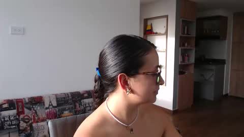 Snapshot of giovannabellucci chatting on 05.26.26 Giovanna Bellucci online show from 05.26.26