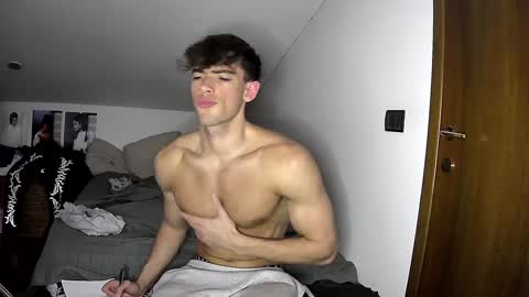 giovyyx online show from 03.02.25