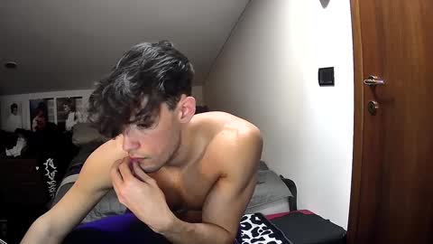 giovyyx online show from 03.05.25