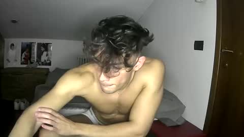 giovyyx online show from 11.05.25