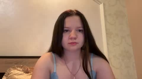 Snapshot of girl_cute07 chatting on 07.18.26 girl_cute07 online show from 07.18.26
