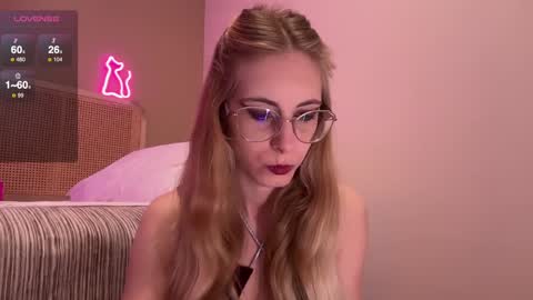 Nikki online show from 01.11.25