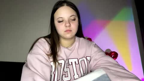 girl_shy07 online show from 02.10.26