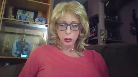 Girlinrock online show from 12.20.25