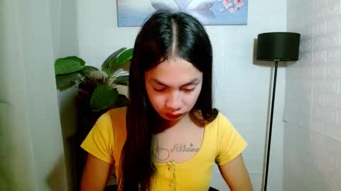 Snapshot of girlwhobelieveinmagic chatting on 01.29.25 Callmenor online show from 01.29.25