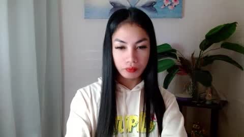 Snapshot of girlwhobelieveinmagic chatting on 03.10.25 Callmenor online show from 03.10.25