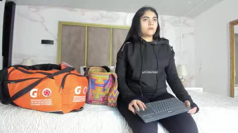     online show from 02.12.26