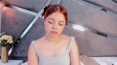 Snapshot of giselle_lauren chatting on 11.05.25 Giselle online show from 11.05.25