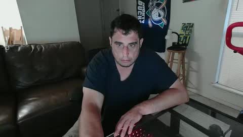 Snapshot of gitmehard008 chatting on 09.19.25 gitmehard008 online show from 09.19.25