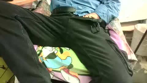 Snapshot of giulio__35 chatting on 02.01.25 giulio__35 online show from 02.01.25