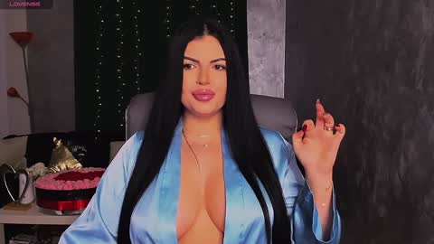 Snapshot of giulyalust chatting on 12.05.24 Giulia online show from 12.05.24