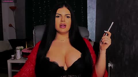 Snapshot of giulyalust chatting on 01.17.25 Giulia online show from 01.17.25