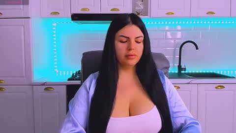 Snapshot of giulyalust chatting on 03.03.26 Giulia online show from 03.03.26