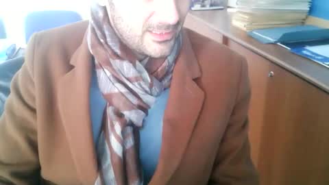 giuseppevai1 online show from 12.19.25