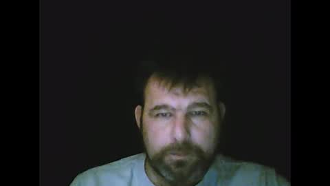 Snapshot of gjleeke chatting on 01.09.25 guzz online show from 01.09.25