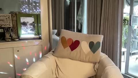 Gl1tter Barbie online show from 03.11.25